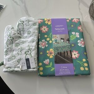 Spring Bunny Oven Mitts and Tablecloth Set